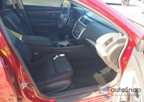 2017 Nissan Altima 2.5 Sr z USA, uszkodzony, nr VIN 1N4AL3AP3HC233329